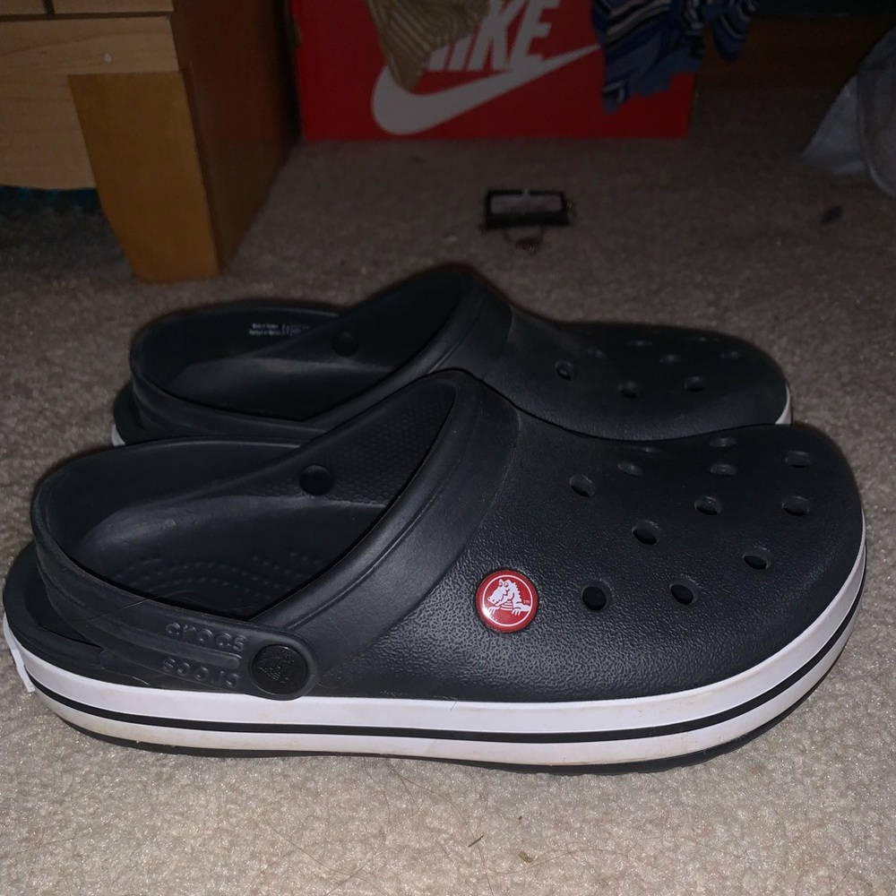 CROCS black band crocs
